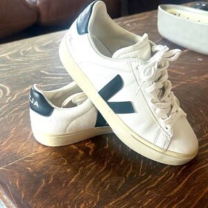Veja Campo Sneakers